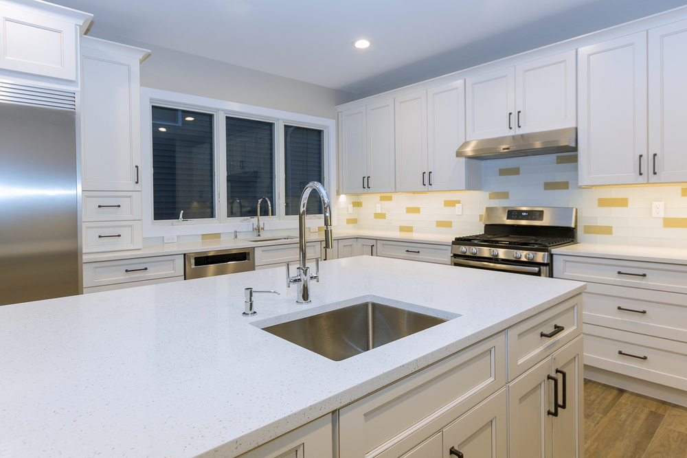 Assembling,furniture,kitchen,with,contemporary,look,of,installation,base,cabinet